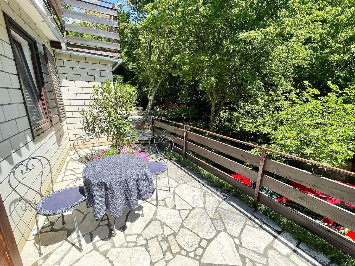 Apartment In Jadranovo 41868